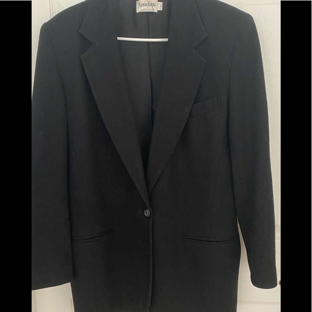 Classic Black Sophisticated Wool Blazer